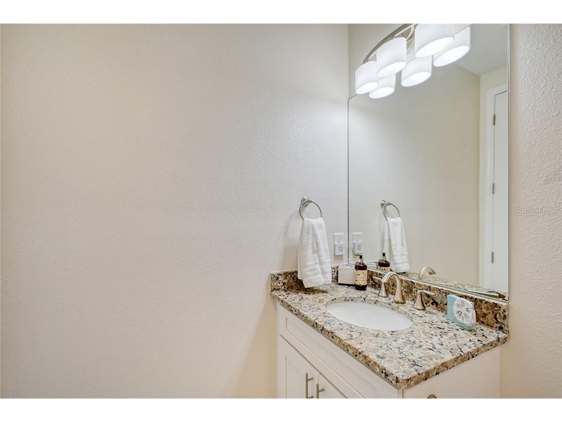 7930 34th Avenue W #102 Bradenton FL 34209 - PALMA SOLA BAY A4617472 image31