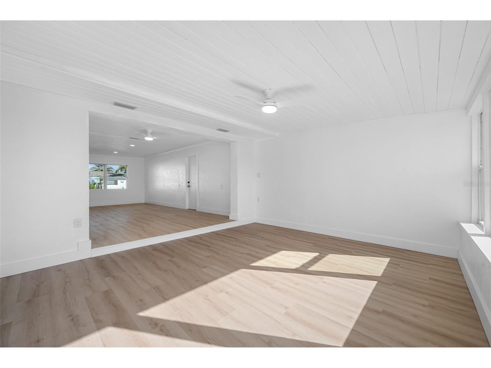 7930 Causeway Boulevard S Saint Petersburg FL 33707 - BOCA CIEGA BAY TB8462542 image21