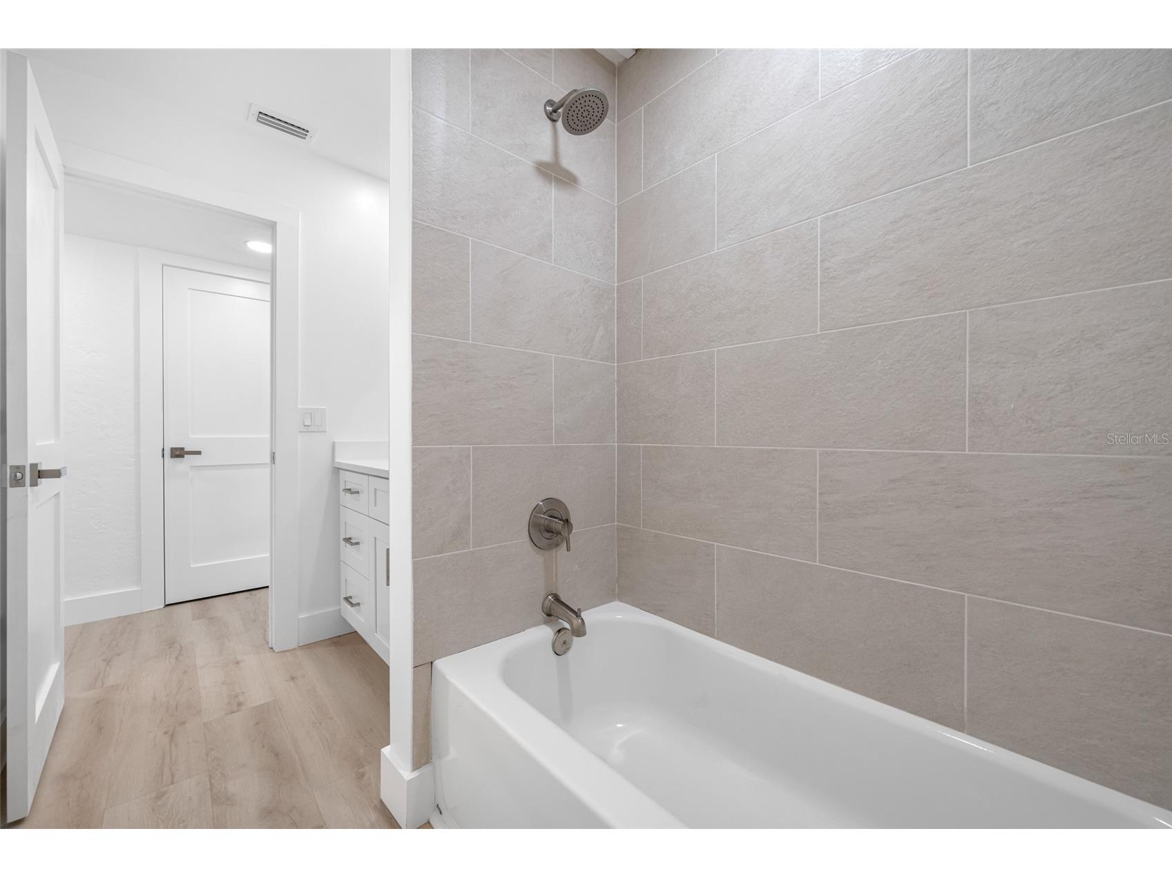 7930 Causeway Boulevard S Saint Petersburg FL 33707 - BOCA CIEGA BAY TB8462542 image24