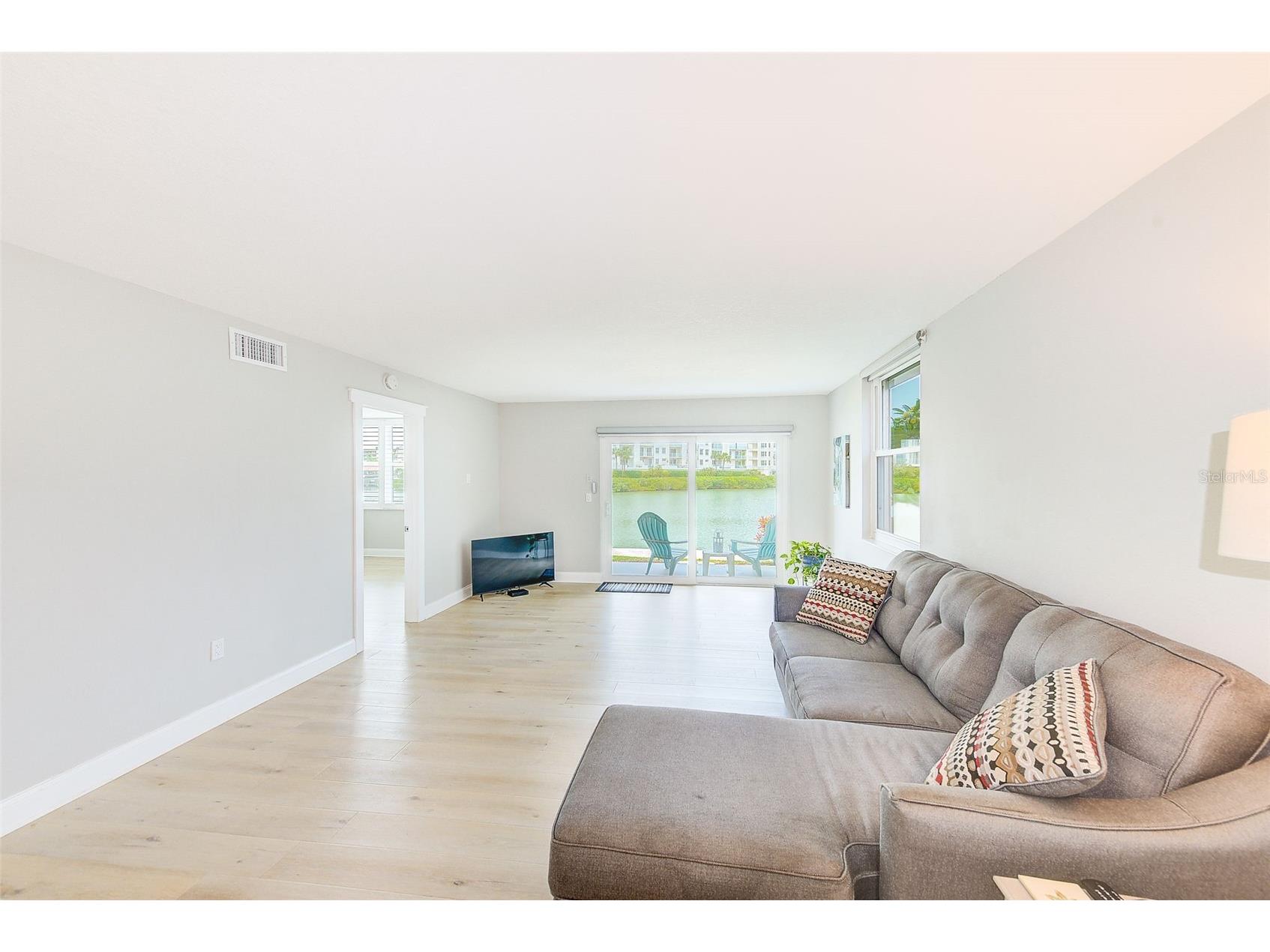 7930 Sun Island Drive S #101 South Pasadena FL 33707 TB8501892 image12
