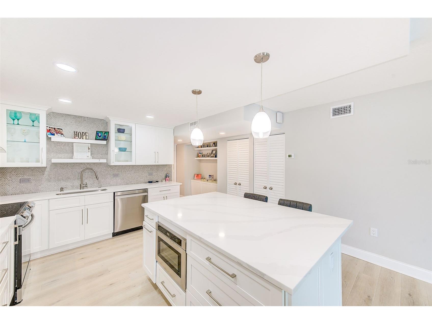 7930 Sun Island Drive S #101 South Pasadena FL 33707 TB8501892 image6