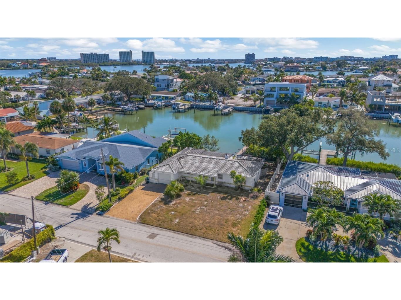 7932 2nd Avenue S Saint Petersburg FL 33707 TB8447994 image11