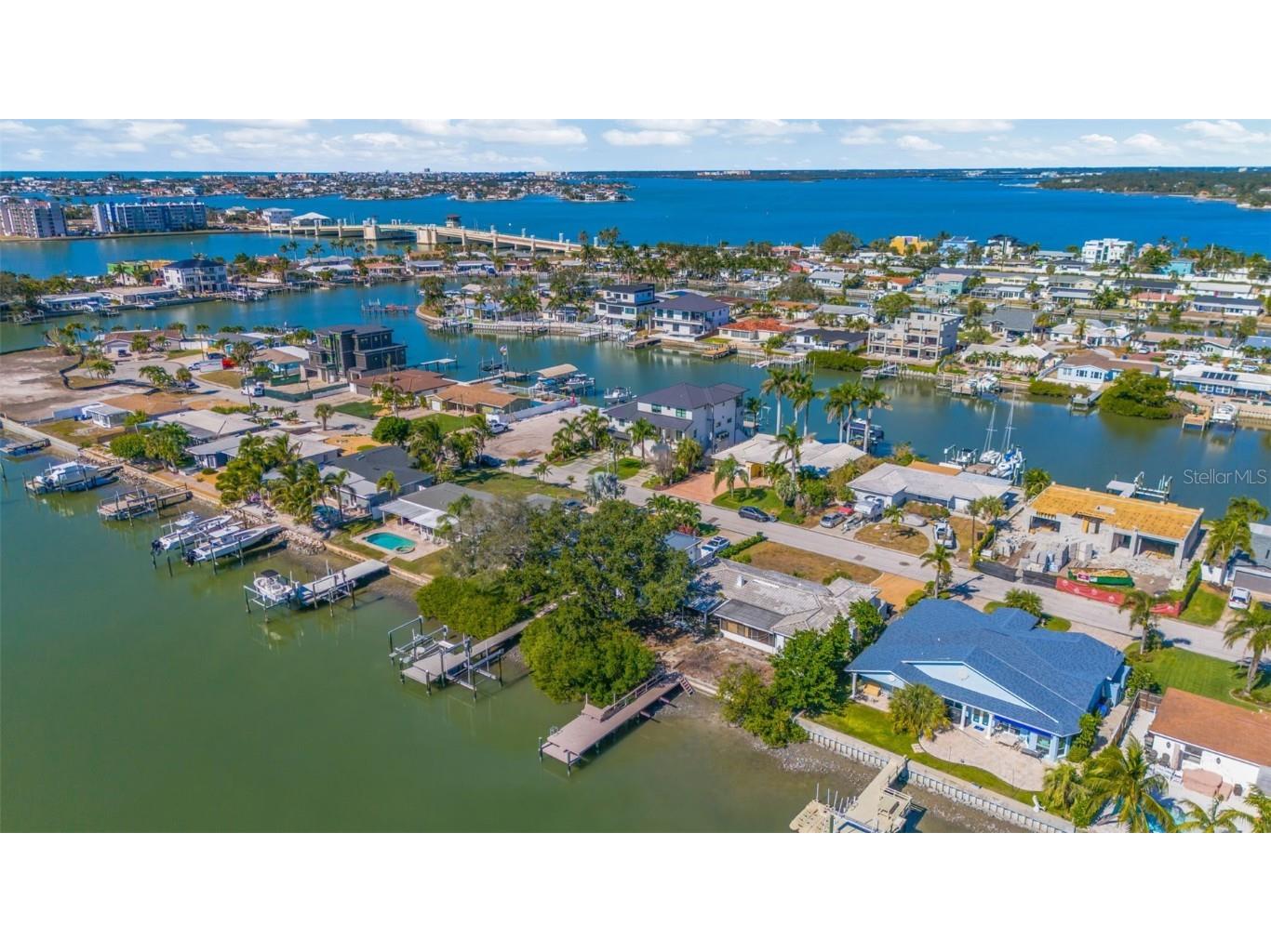 7932 2nd Avenue S Saint Petersburg FL 33707 TB8448643 image13