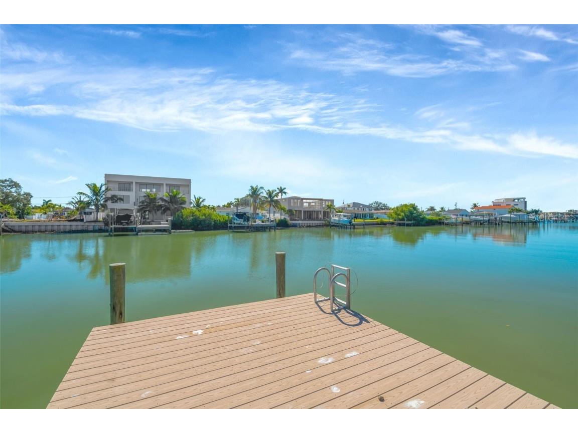 7932 2nd Avenue S Saint Petersburg FL 33707 TB8448643 image9