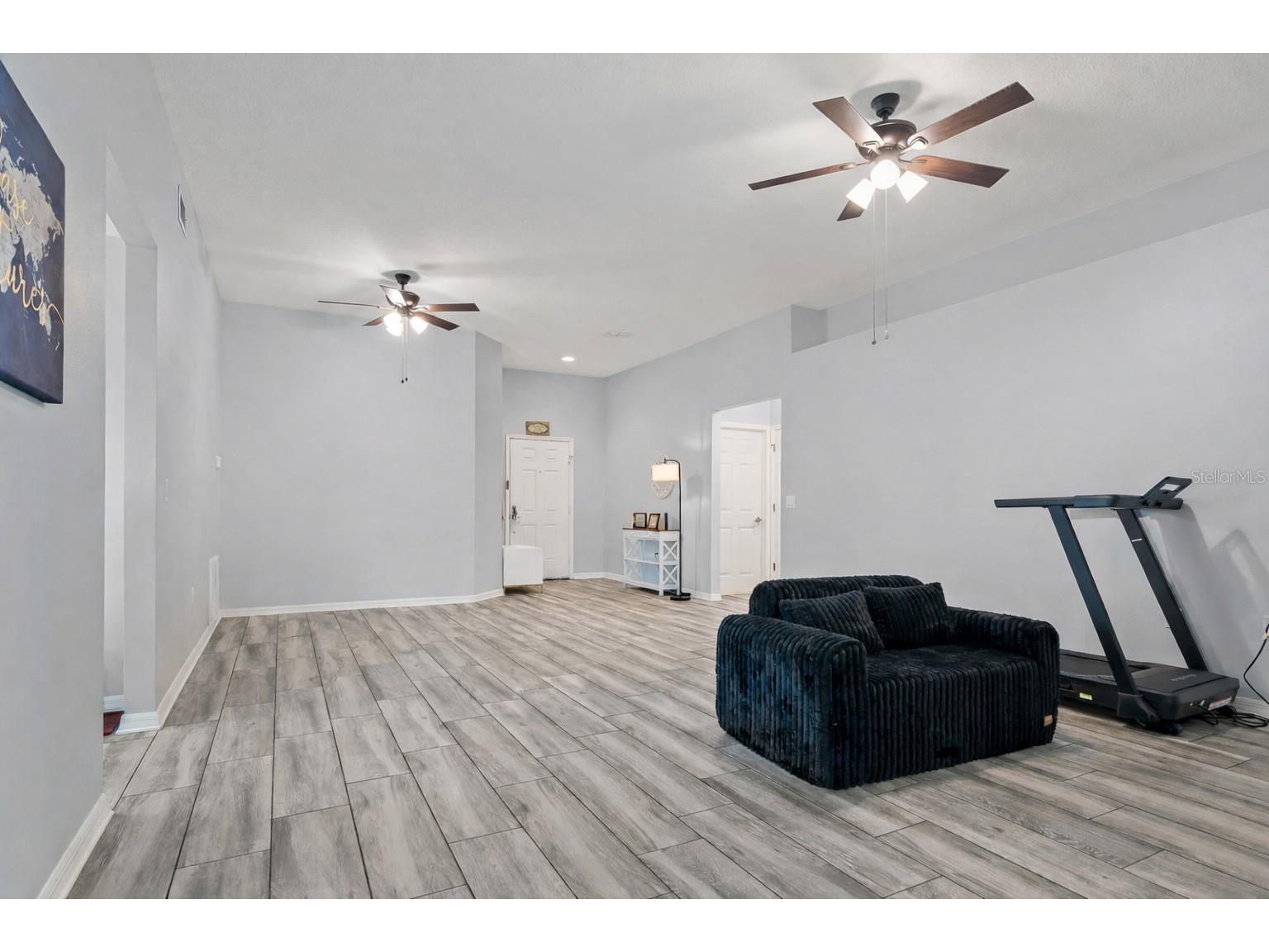 7932 Harbor Bridge Boulevard New Port Richey FL 34654 TB8470087 image5