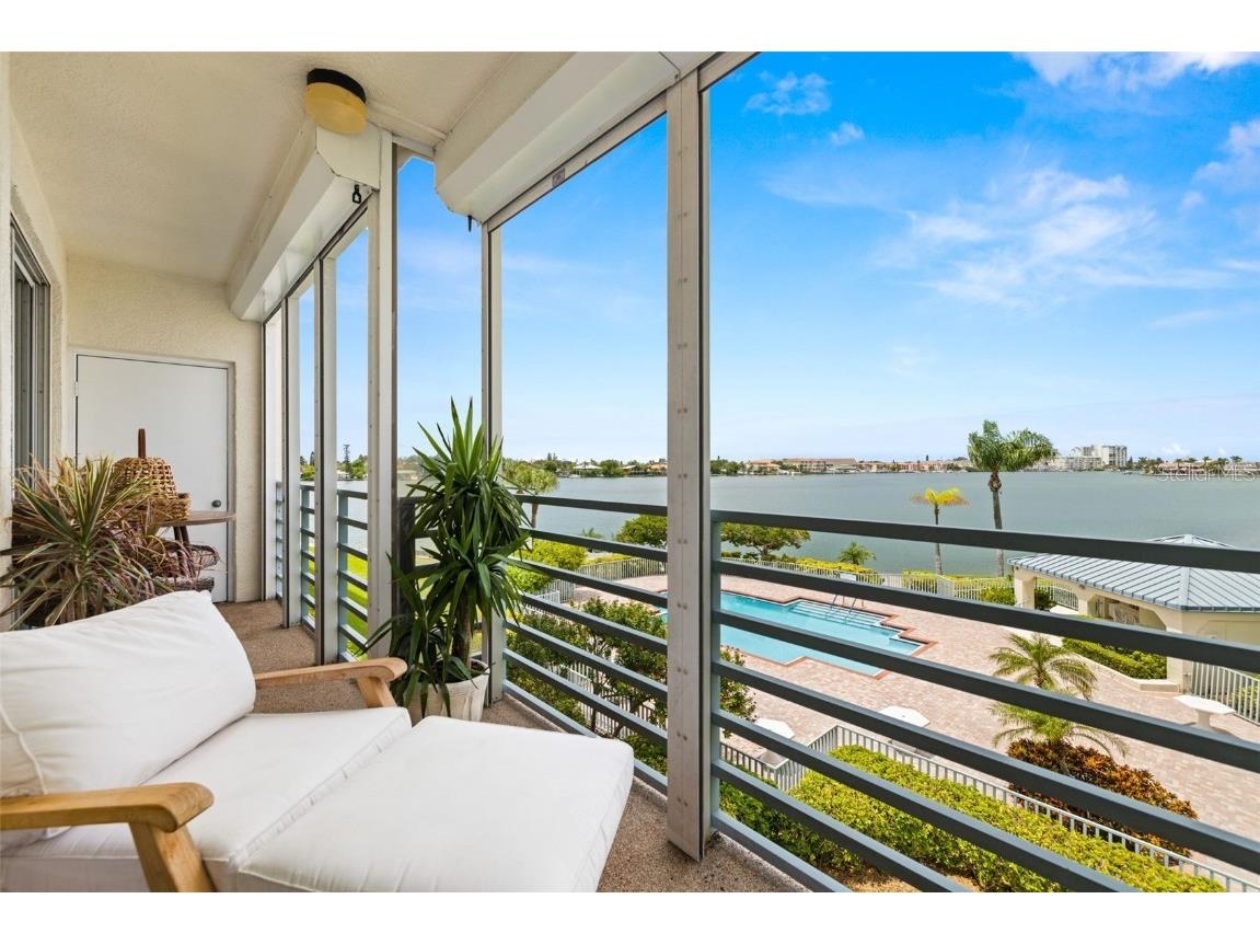 7932 Sailboat Key Boulevard S #208 South Pasadena FL 33707 - INTRACOASTAL WATERWAY U8212089 image1