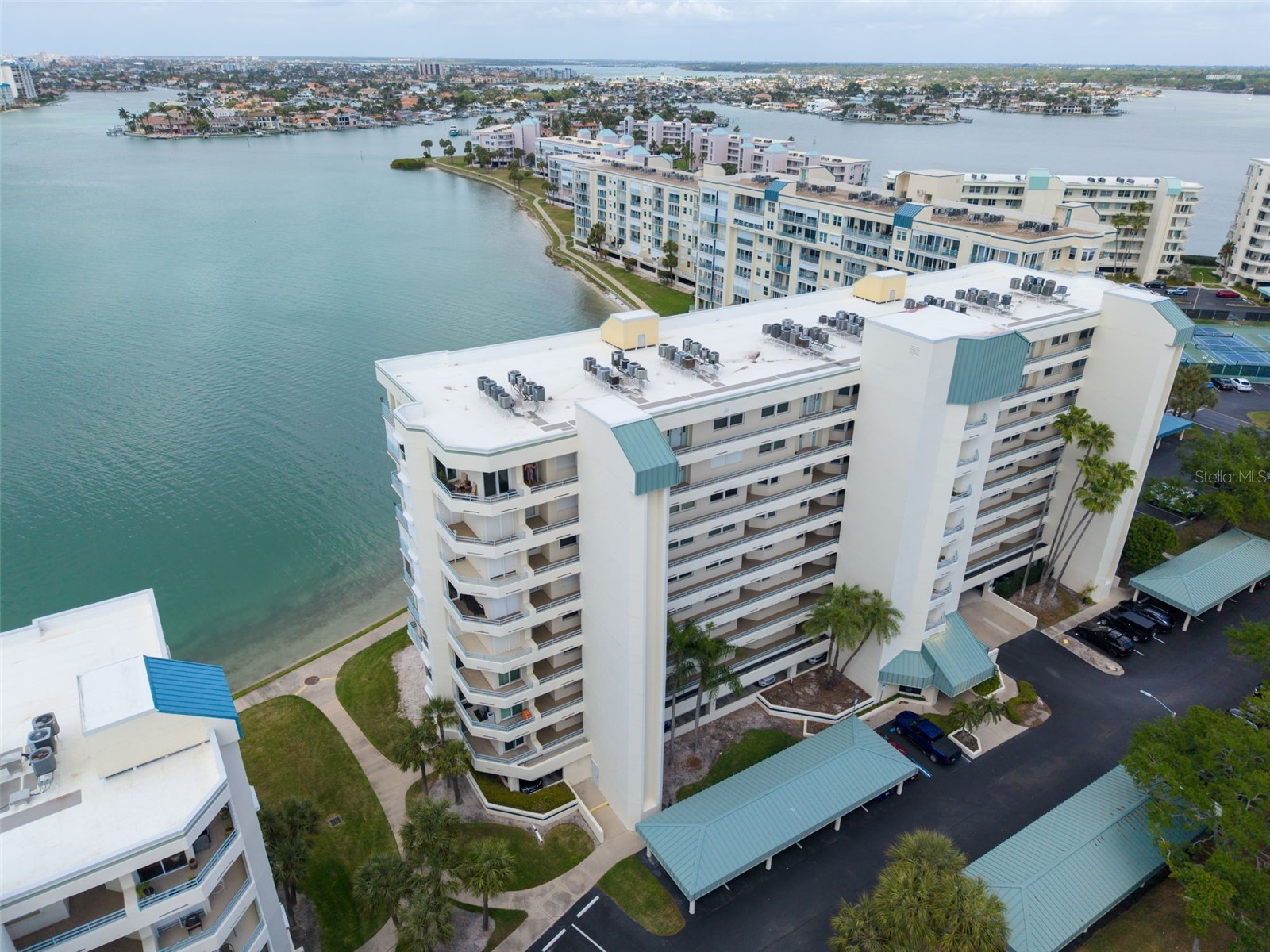 7932 Sailboat Key Boulevard S #402 South Pasadena FL 33707 TB8494590 image1