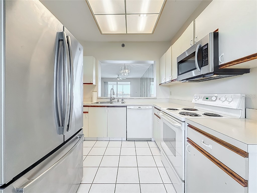 7932 Sailboat Key Boulevard S #603 South Pasadena FL 33707 TB8448324 image18