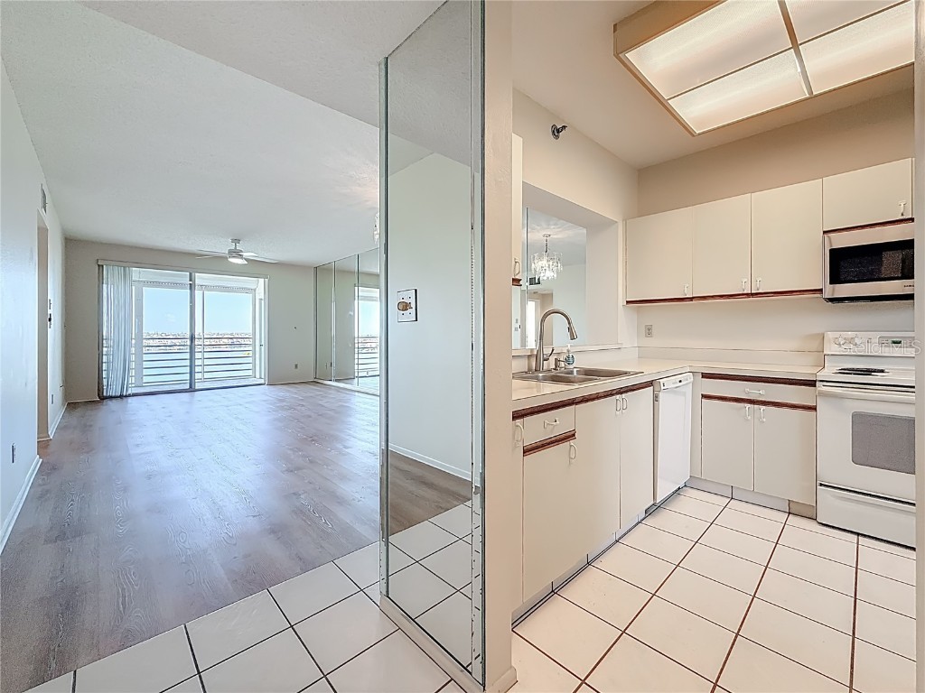 7932 Sailboat Key Boulevard S #603 South Pasadena FL 33707 TB8448324 image9