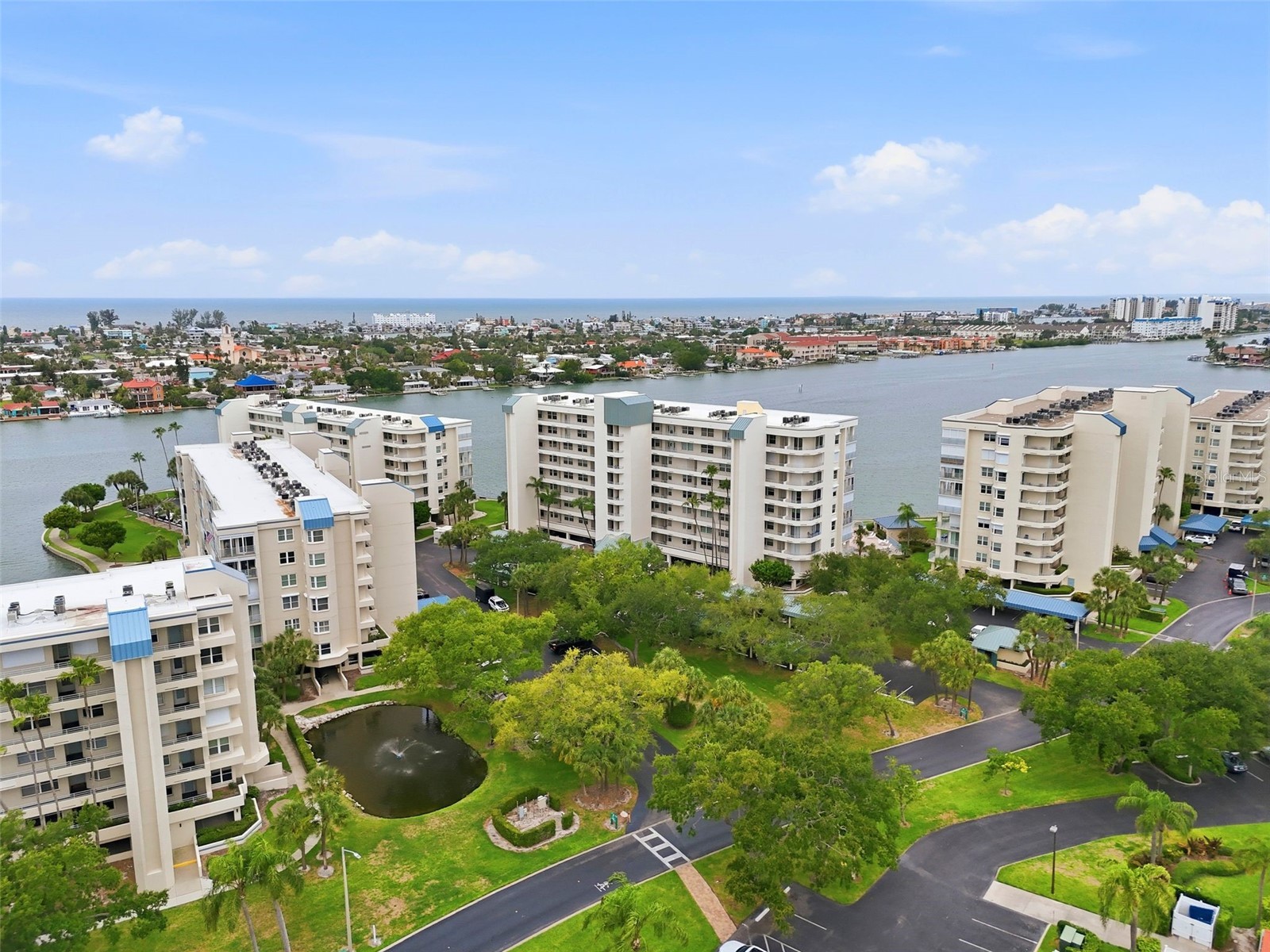 7932 Sailboat Key Boulevard S #701 South Pasadena FL 33707 - INTRACOASTAL WATERWAY BC BAY TB8513430 image1