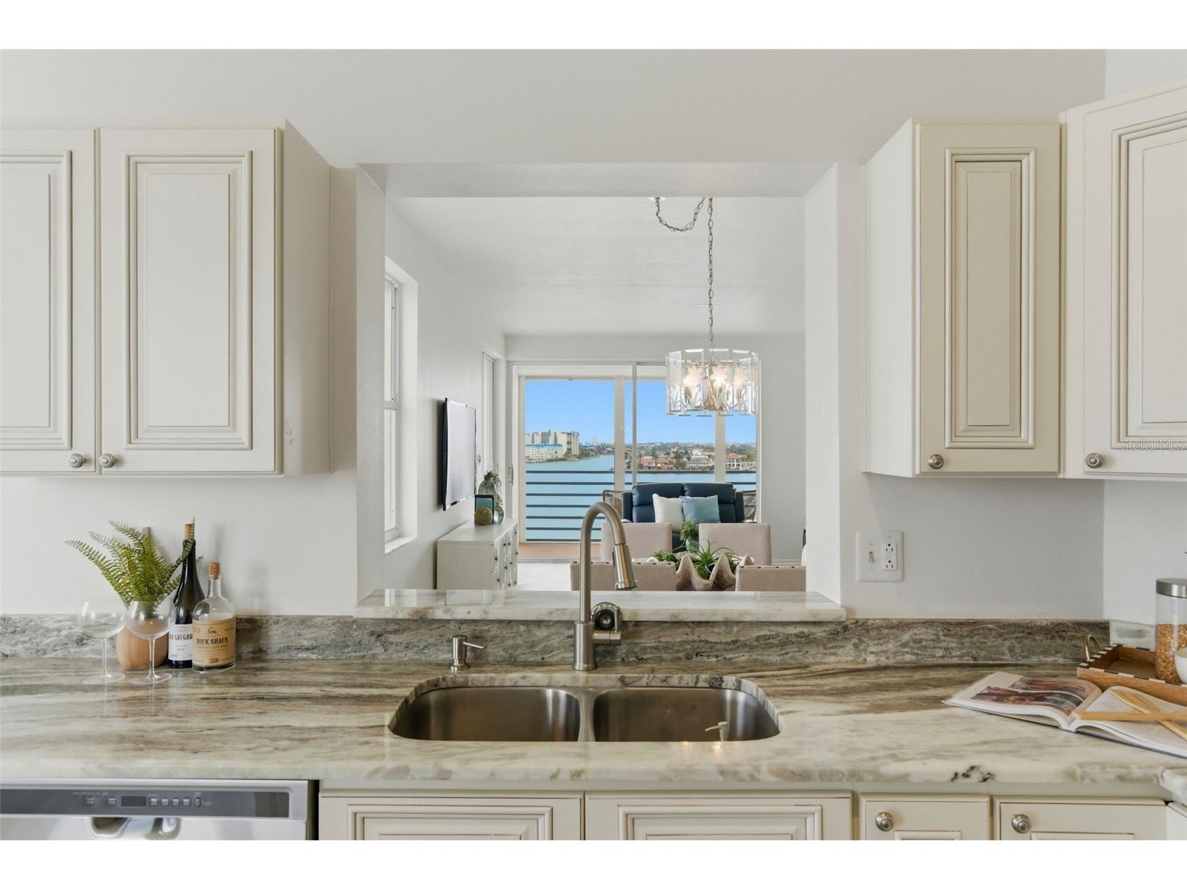 7932 Sailboat Key Boulevard S #701 South Pasadena FL 33707 - INTRACOASTAL WATERWAY BC BAY TB8513430 image12