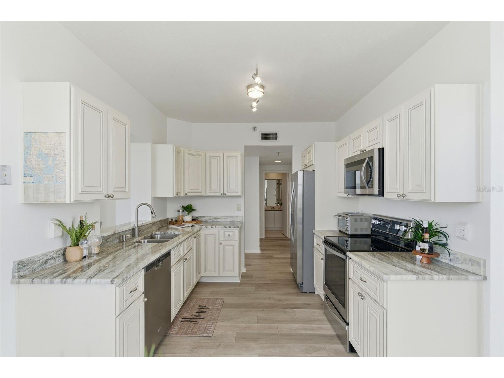 7932 Sailboat Key Boulevard S #701 South Pasadena FL 33707 - INTRACOASTAL WATERWAY BC BAY TB8513430 image14