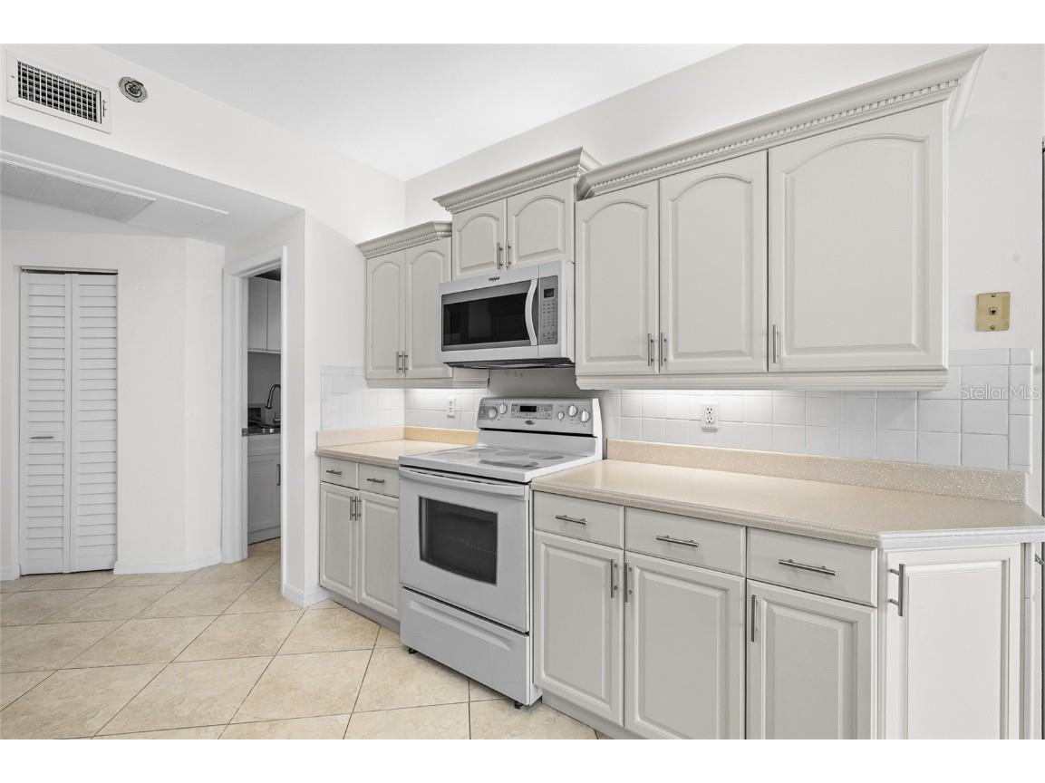 7932 Sailboat Key Boulevard S #804 South Pasadena FL 33707 - INTRACOASTAL/BOCA CIEGA BAY TB8449052 image20