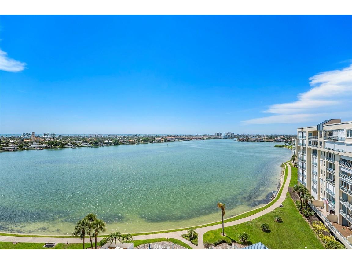 7932 Sailboat Key Boulevard S #806 South Pasadena FL 33707 TB8412586 image1