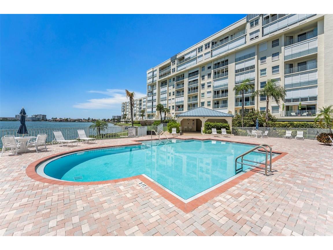 7932 Sailboat Key Boulevard S #806 South Pasadena FL 33707 TB8412586 image25