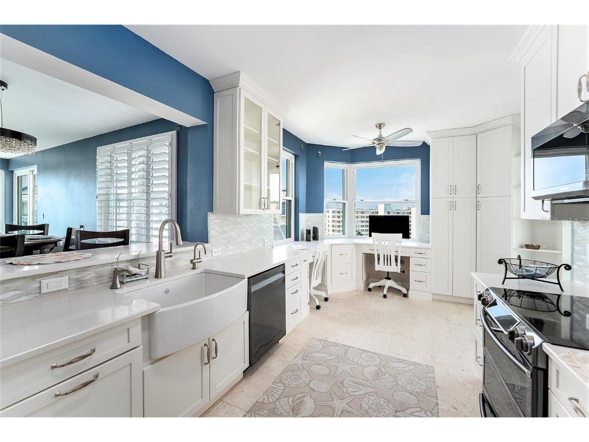 7932 Sailboat Key Boulevard S #806 South Pasadena FL 33707 TB8412586 image9