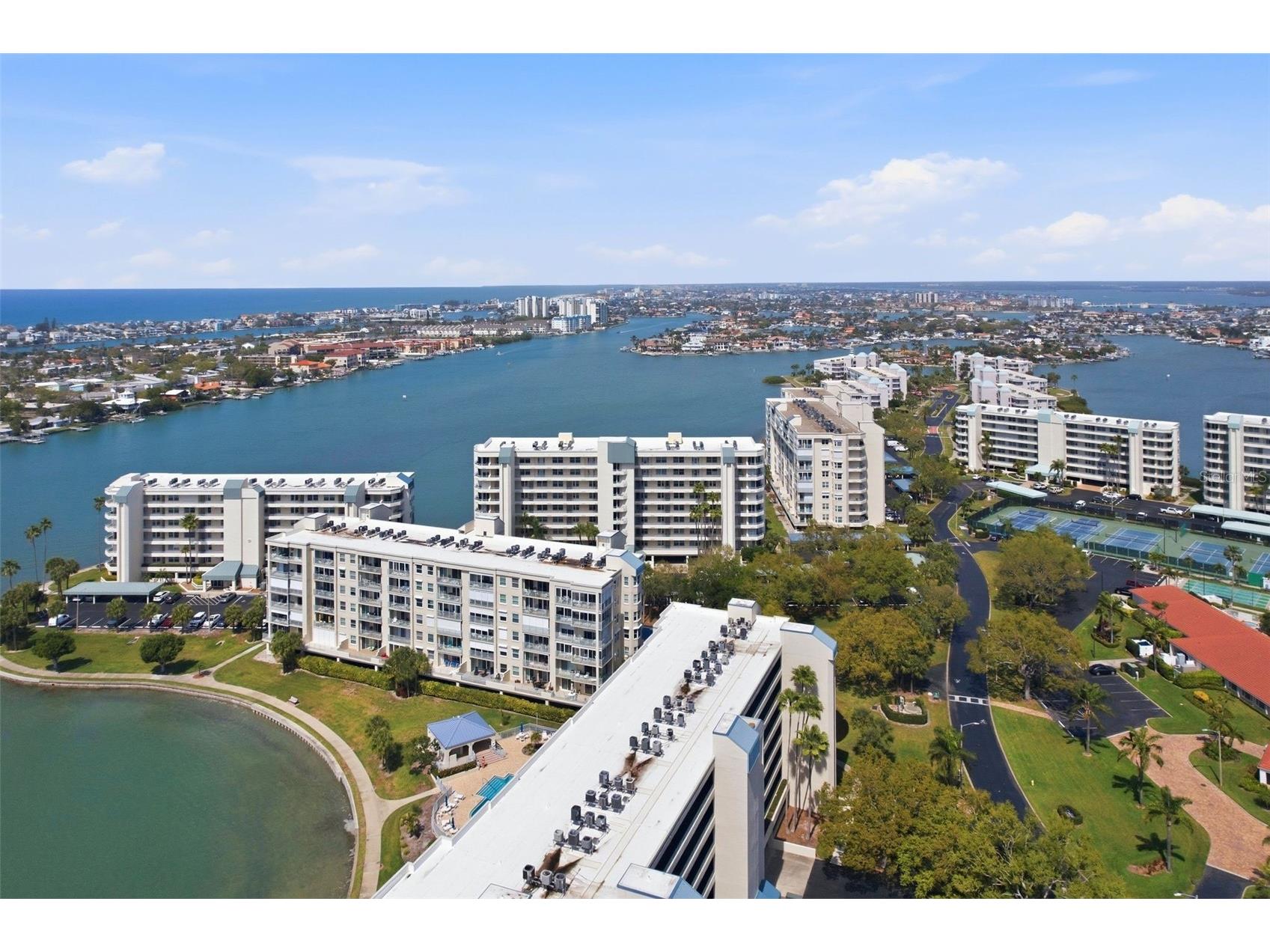 7932 Sailboat Key Boulevard S #806 South Pasadena FL 33707 TB8485381 image38