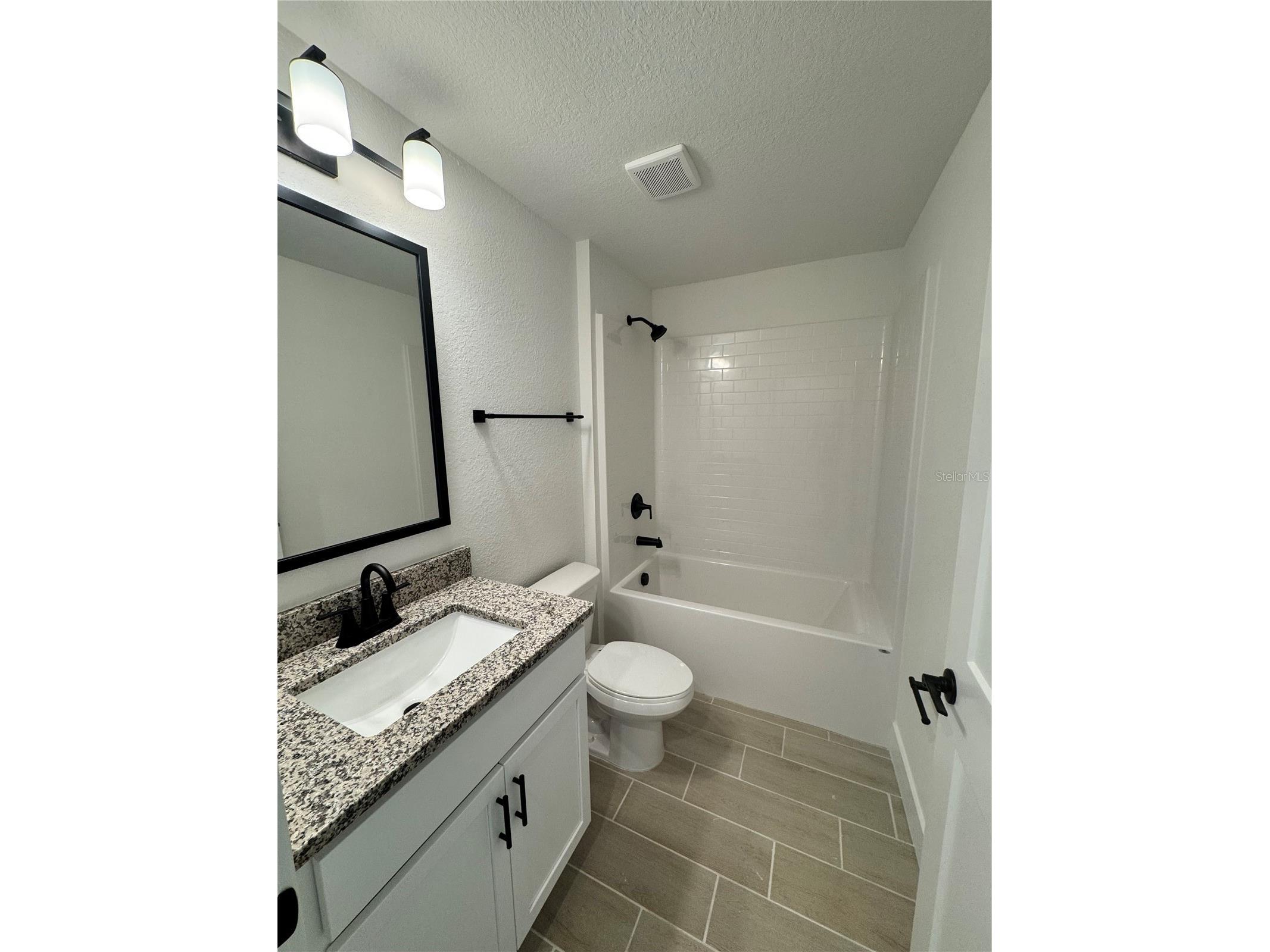 7933 Tropicaire Blvd. North Port FL 34286 A4666803 image5