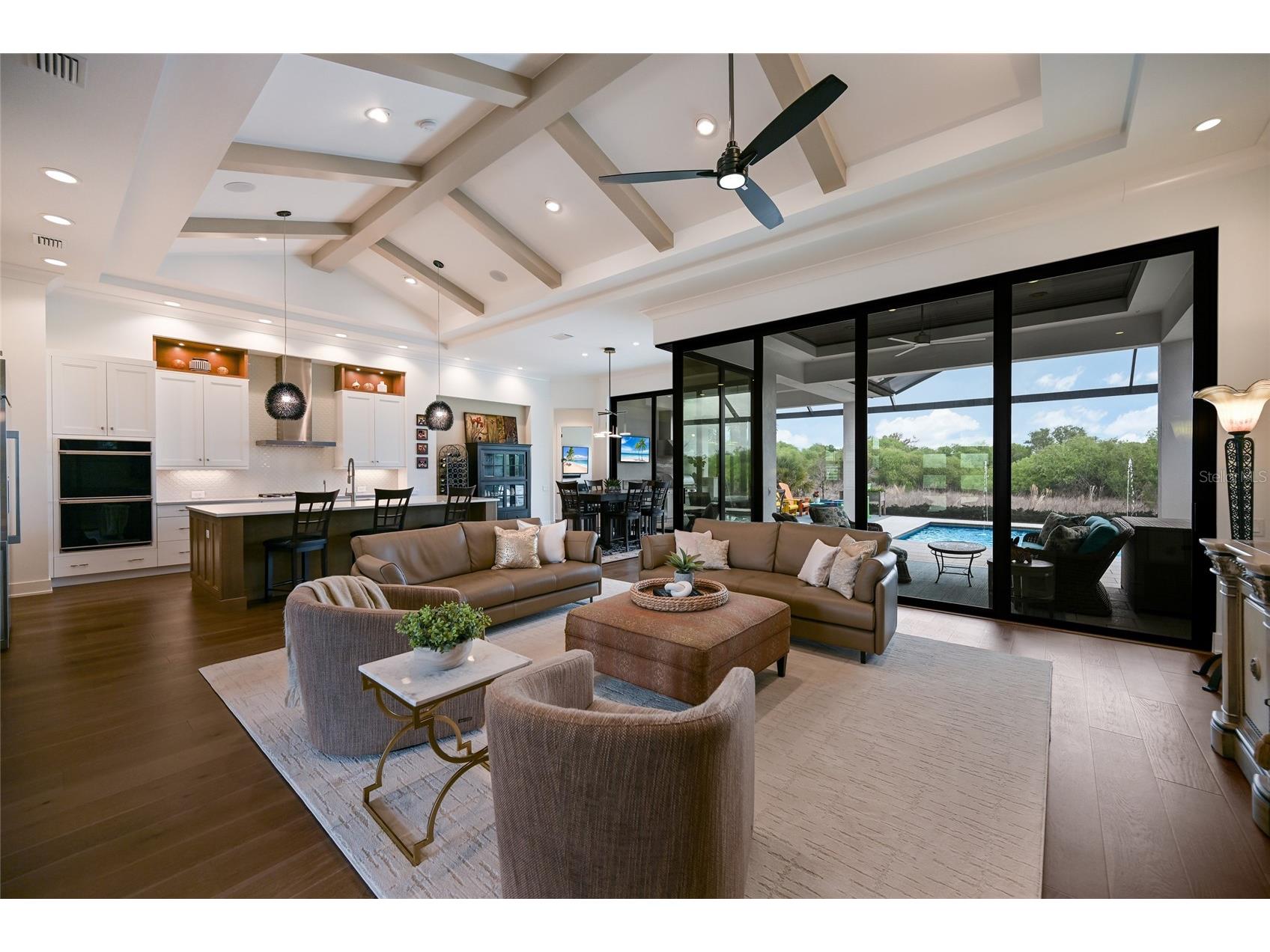 7936 Mainsail Lane Sarasota FL 34240 A4684165 image10