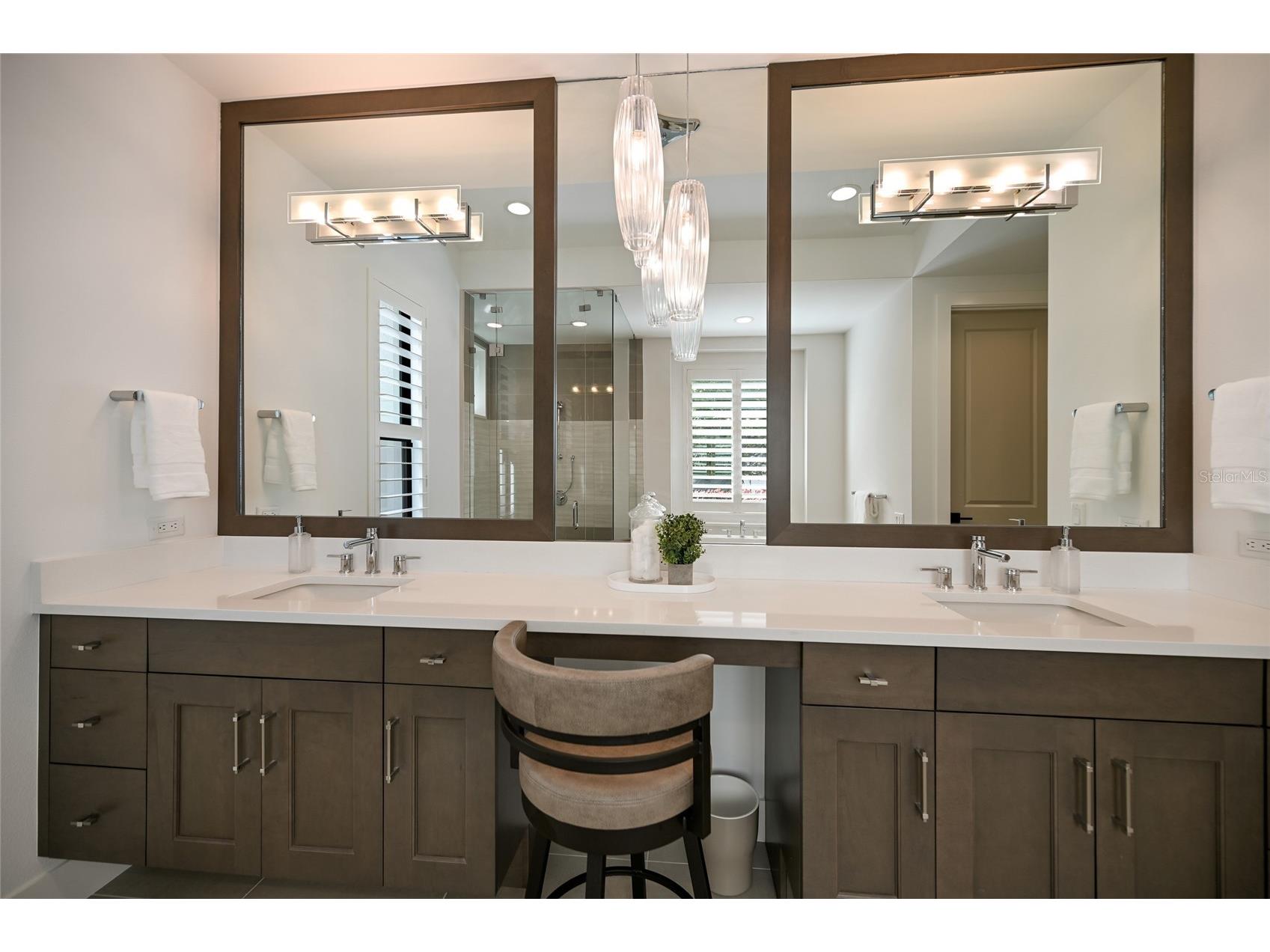 7936 Mainsail Lane Sarasota FL 34240 A4684165 image28
