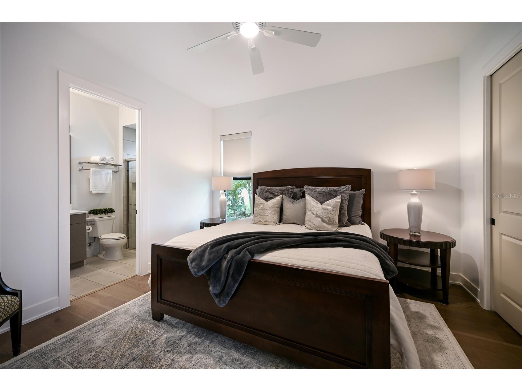 7936 Mainsail Lane Sarasota FL 34240 A4684165 image34