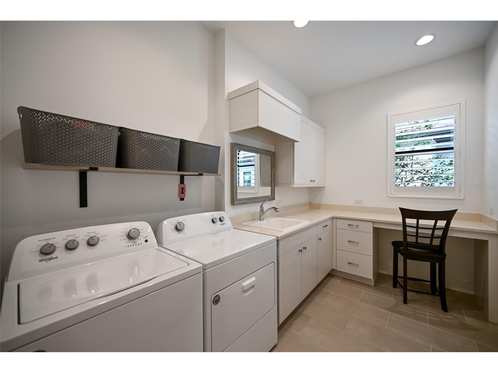 7936 Mainsail Lane Sarasota FL 34240 A4684165 image40