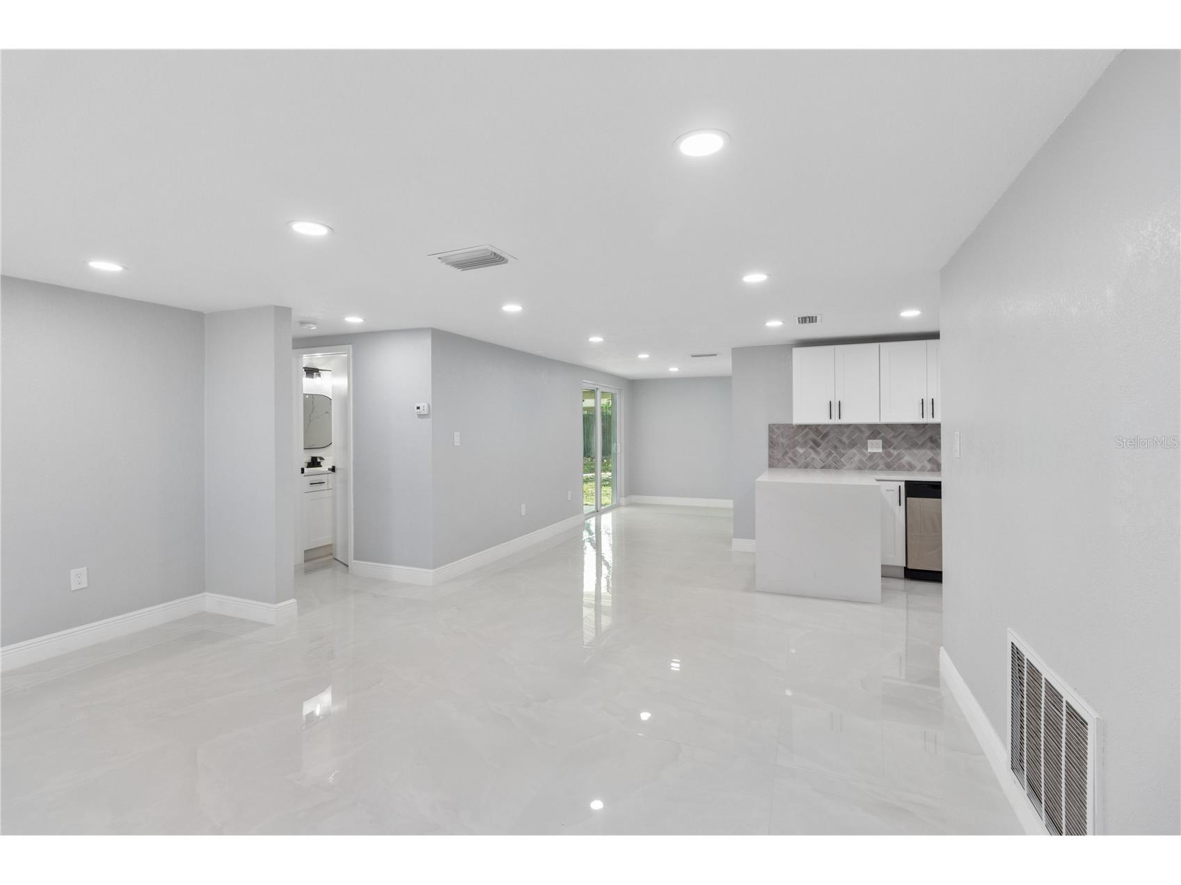 7936 Valmy Lane Port Richey FL 34668 W7887580 image14