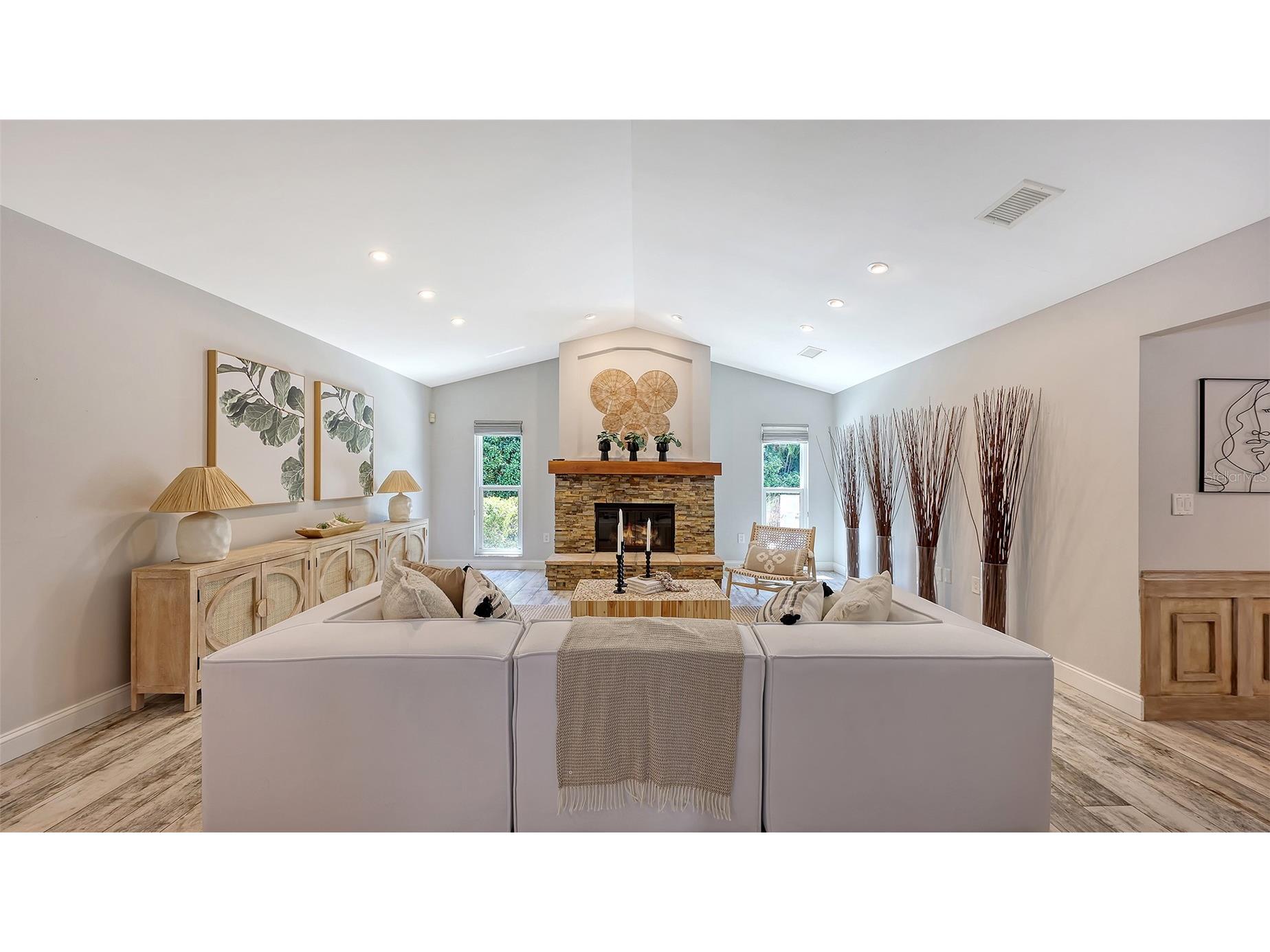 7937 Broadmoor Pines Boulevard Sarasota FL 34243 A4682202 image31