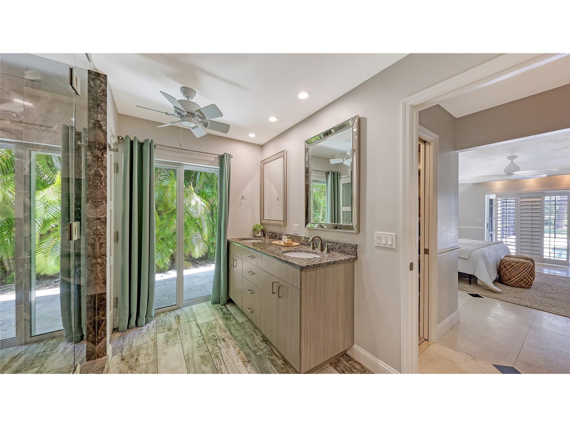 7937 Broadmoor Pines Boulevard Sarasota FL 34243 A4682202 image45