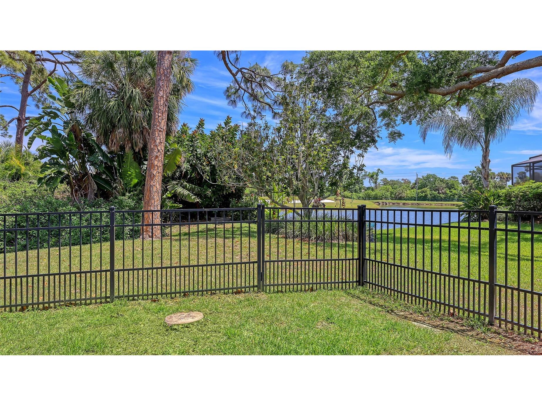 7937 Broadmoor Pines Boulevard Sarasota FL 34243 A4682202 image64