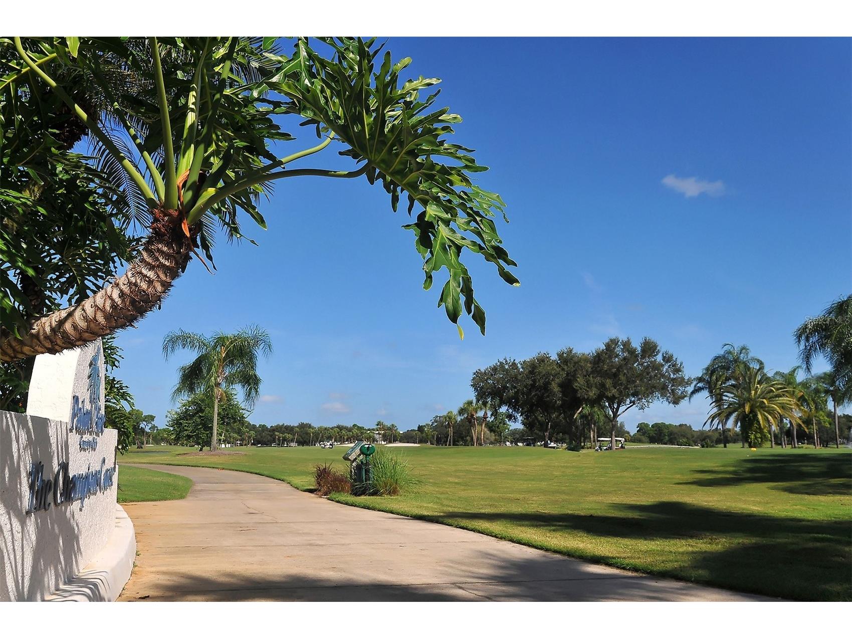 7937 Broadmoor Pines Boulevard Sarasota FL 34243 A4682202 image81