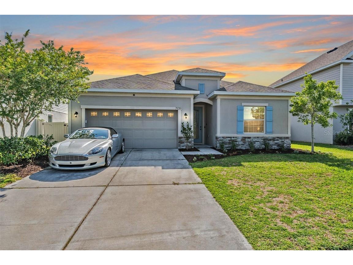 7939 Olive Brook Drive Wesley Chapel FL 33545 T3530737 image1
