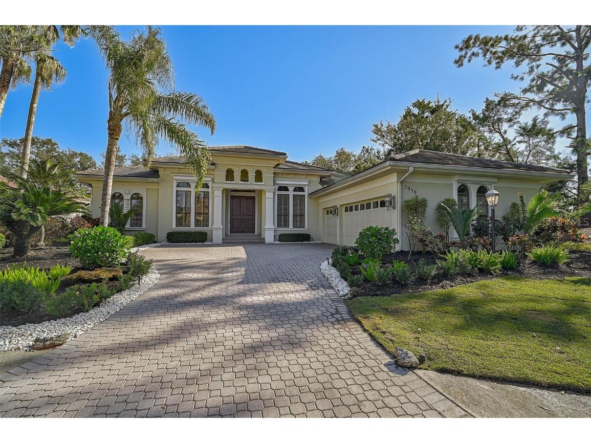 7939 Treesdale Glen Lakewood Ranch FL 34202 A4635451 image1