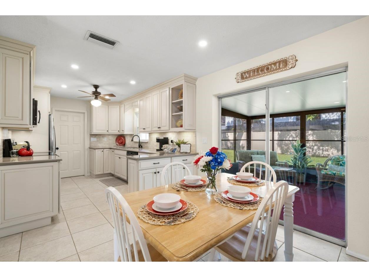 7940 3rd Street N Saint Petersburg FL 33702 TB8525633 image13