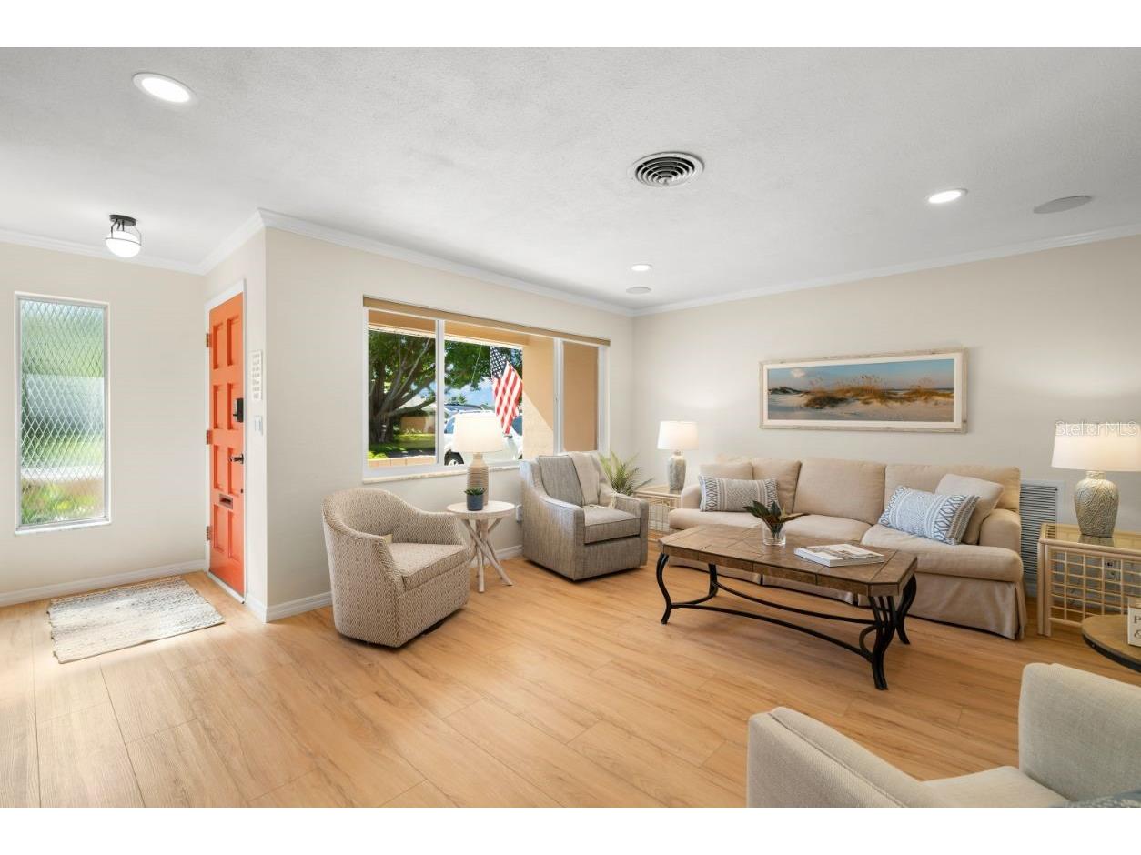 7940 3rd Street N Saint Petersburg FL 33702 TB8525633 image19