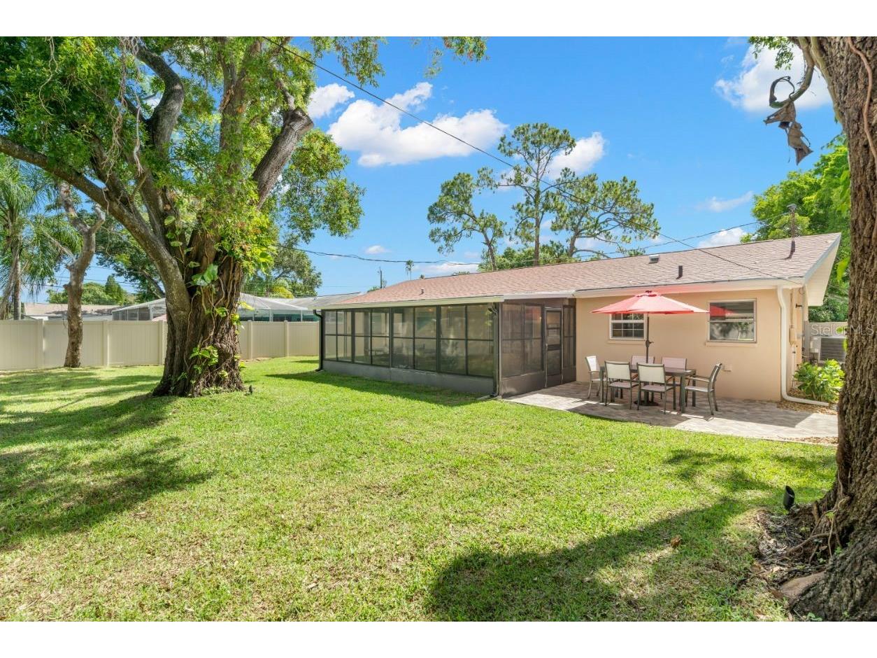 7940 3rd Street N Saint Petersburg FL 33702 TB8525633 image30