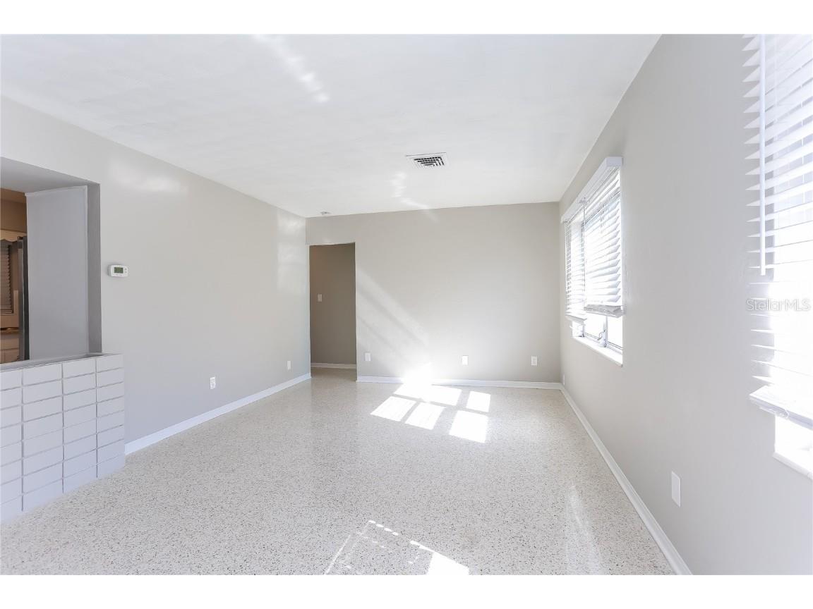 7941 23rd Avenue N Saint Petersburg FL 33710 O6366188 image3