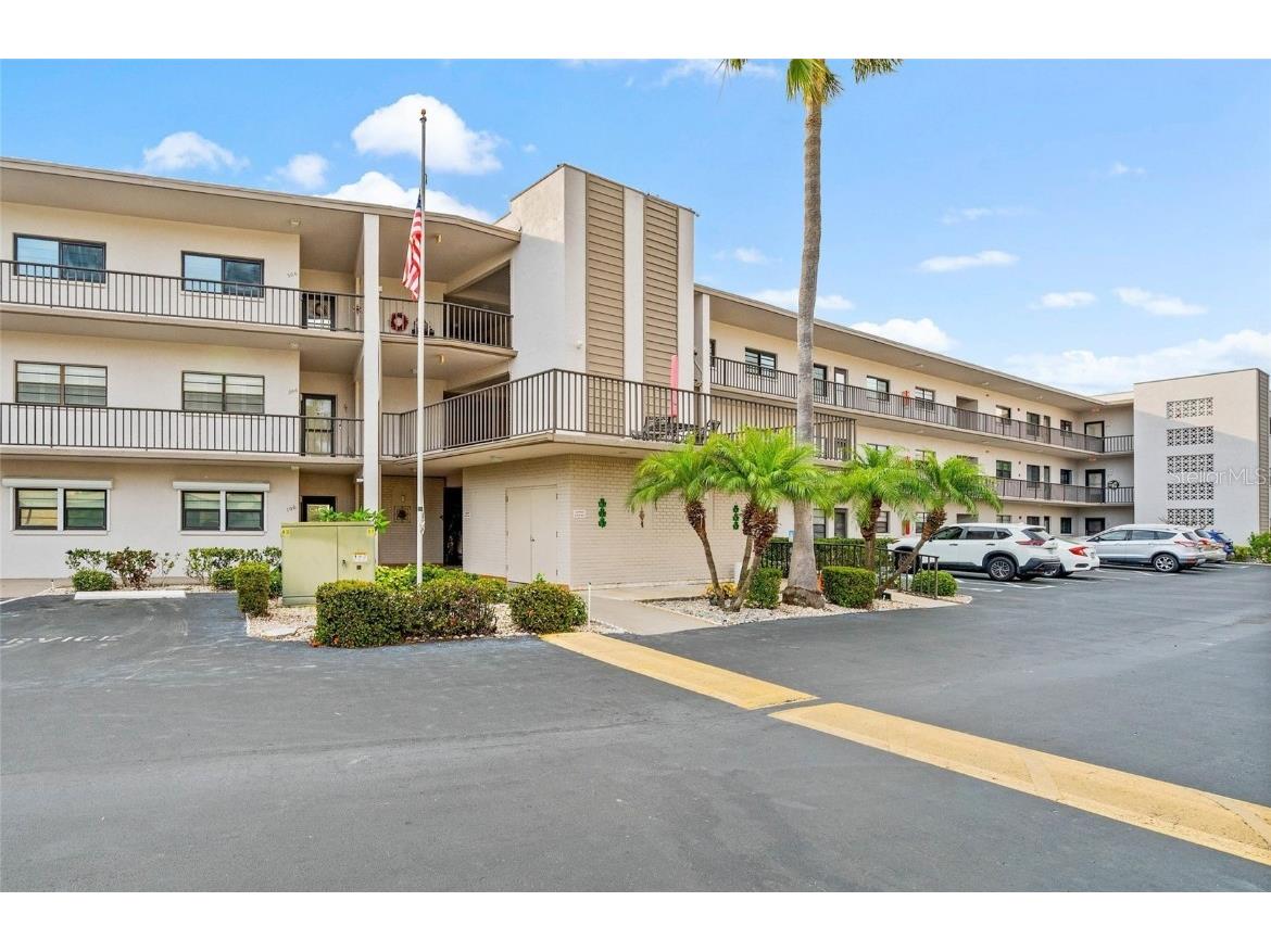 7941 58th Avenue N #306 Saint Petersburg FL 33709 U8193079 image1