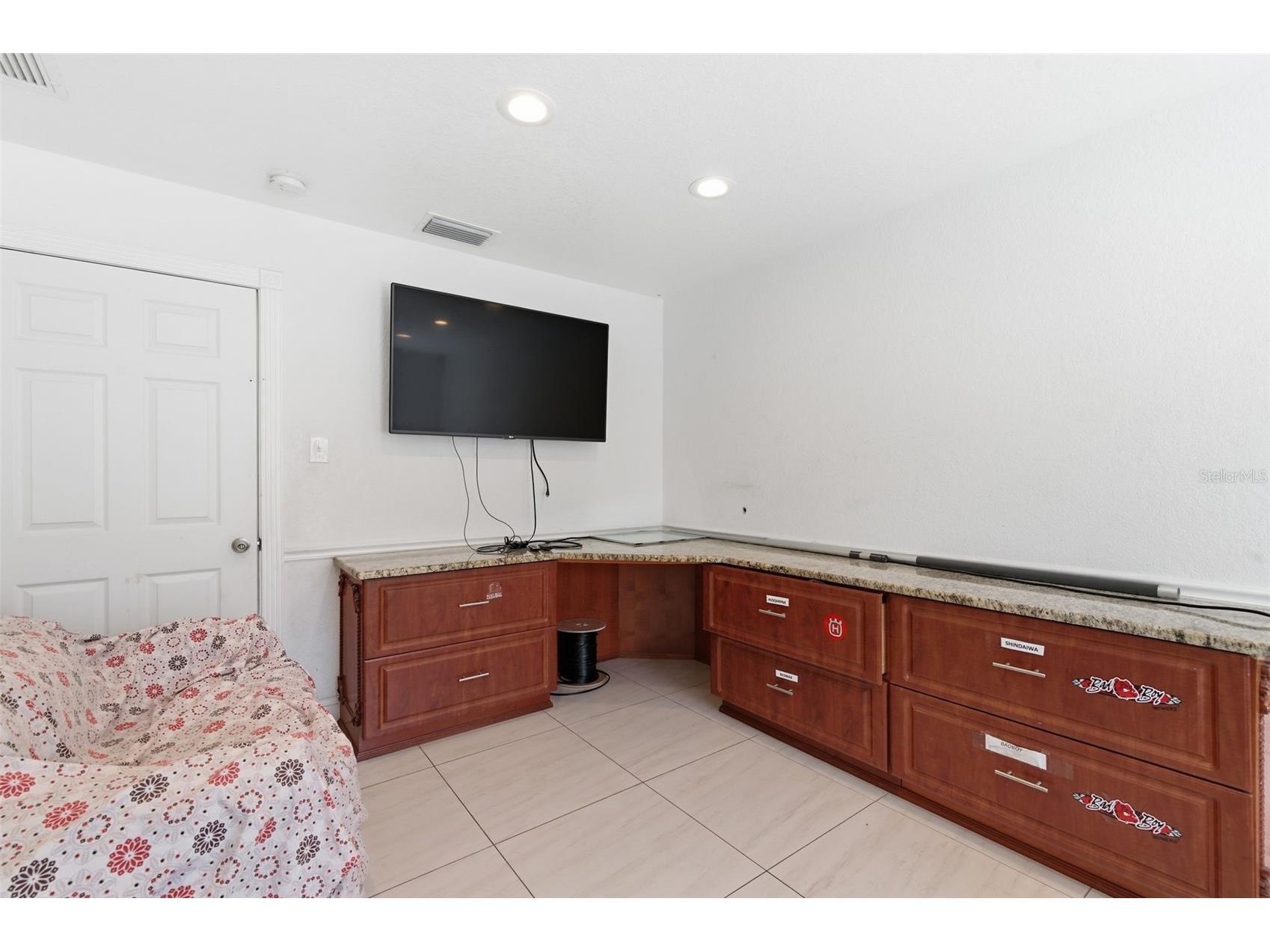 7941 N Armenia Avenue Tampa FL 33604 TB8477937 image15