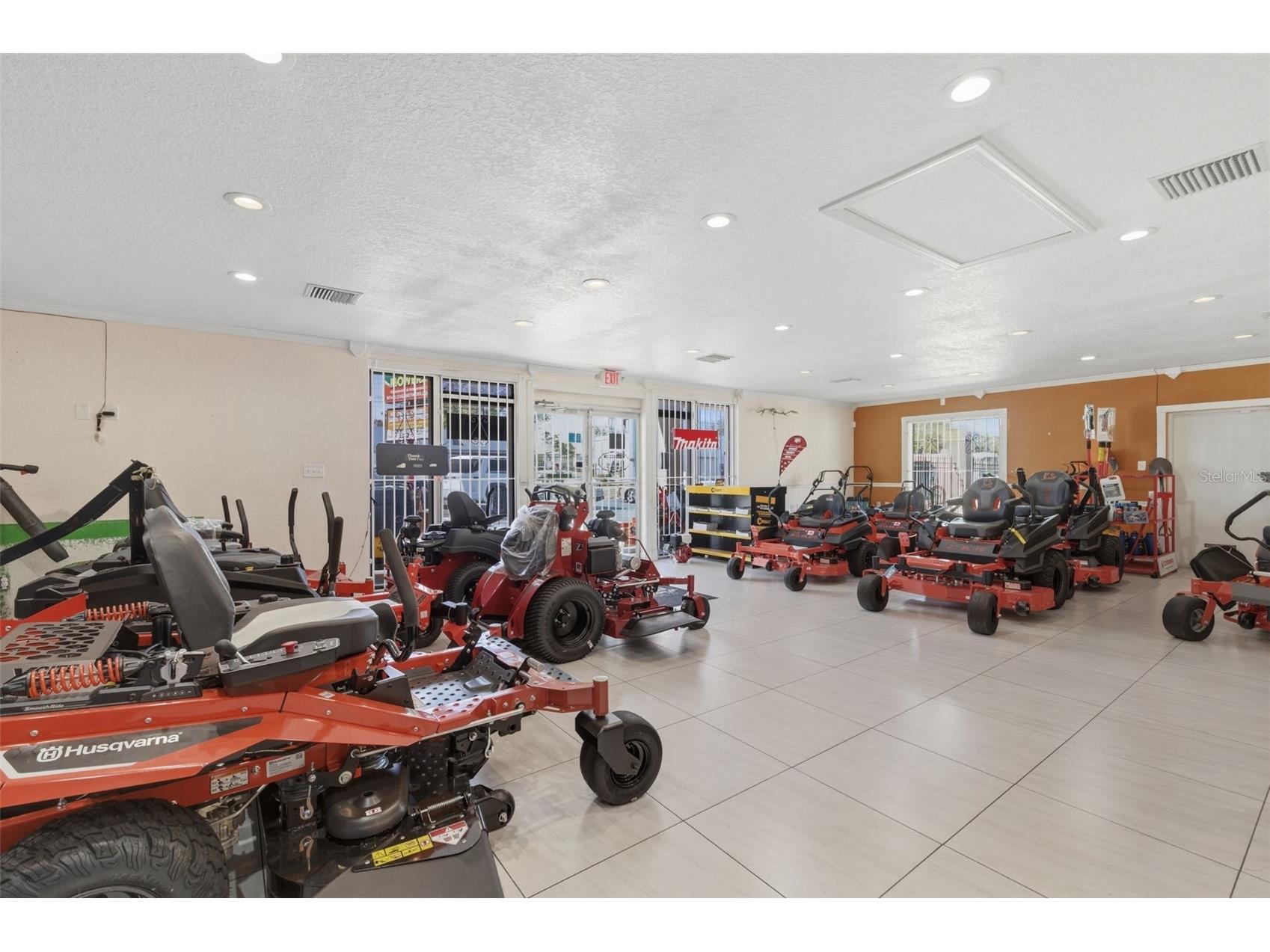 7941 N Armenia Avenue Tampa FL 33604 TB8477937 image27