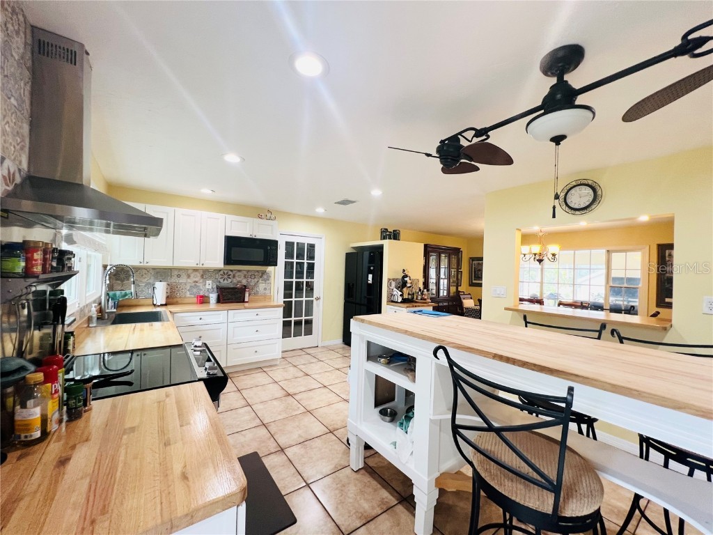 7941 Sycamore Drive New Port Richey FL 34654 W7870566 image17