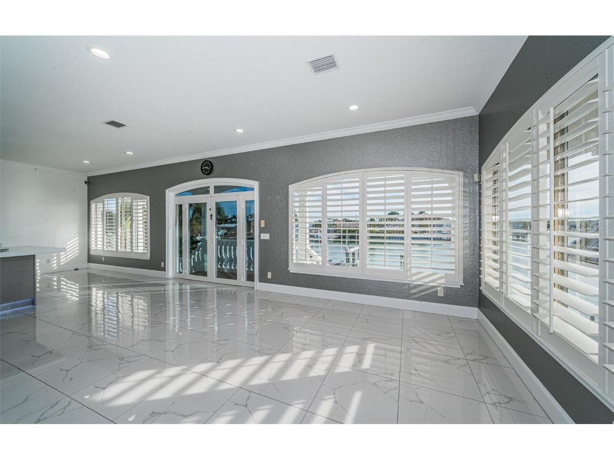 7942 3rd Avenue S Saint Petersburg FL 33707 - BOCA CIEGA BAY TB8445534 image13