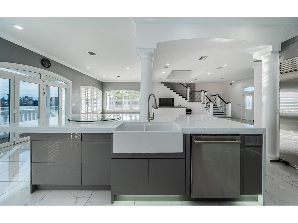 7942 3rd Avenue S Saint Petersburg FL 33707 - BOCA CIEGA BAY TB8445534 image25