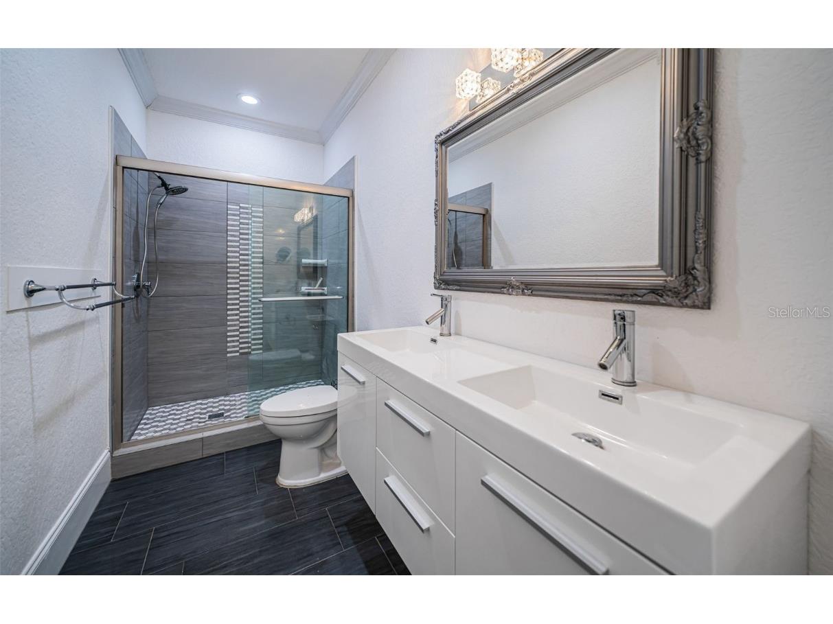 7942 3rd Avenue S Saint Petersburg FL 33707 - BOCA CIEGA BAY TB8445534 image32