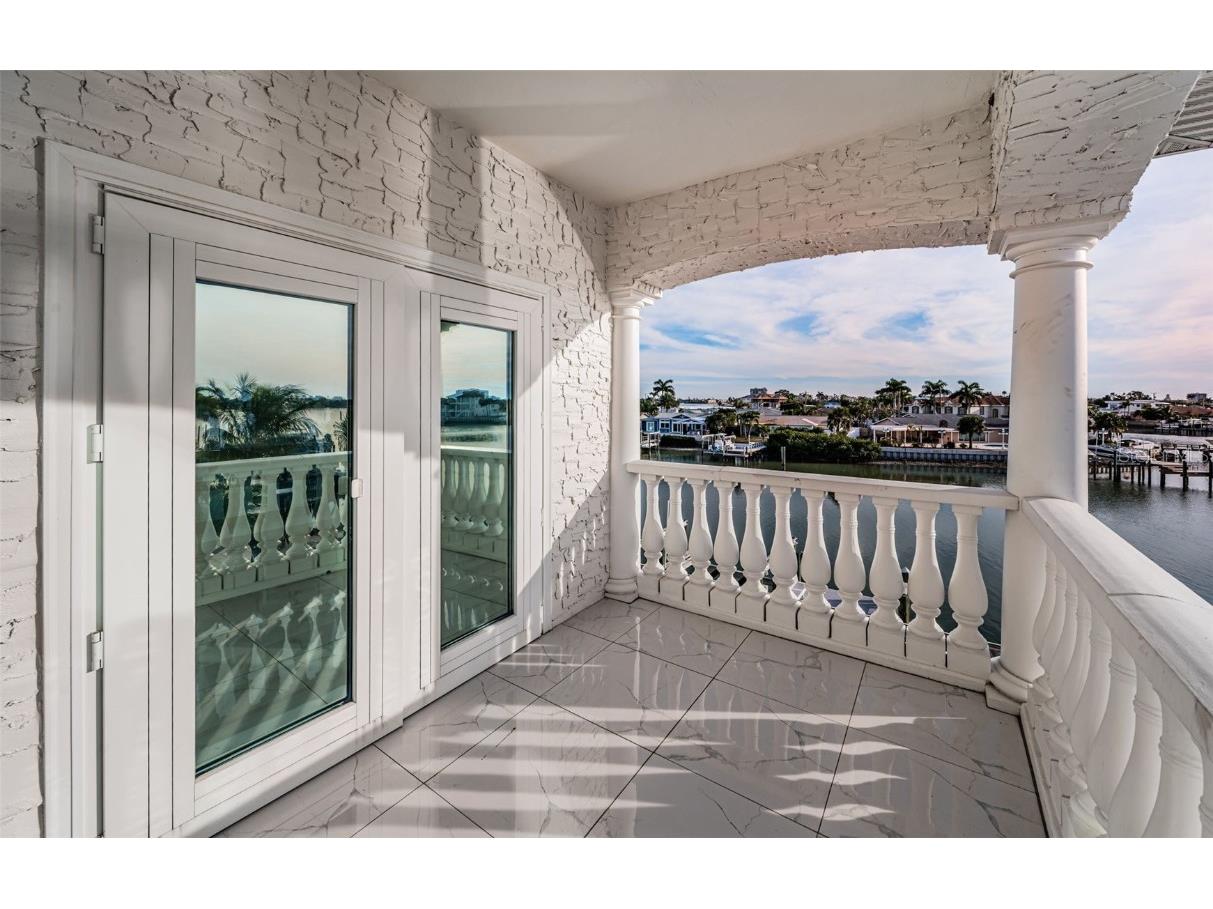 7942 3rd Avenue S Saint Petersburg FL 33707 - BOCA CIEGA BAY TB8445534 image36