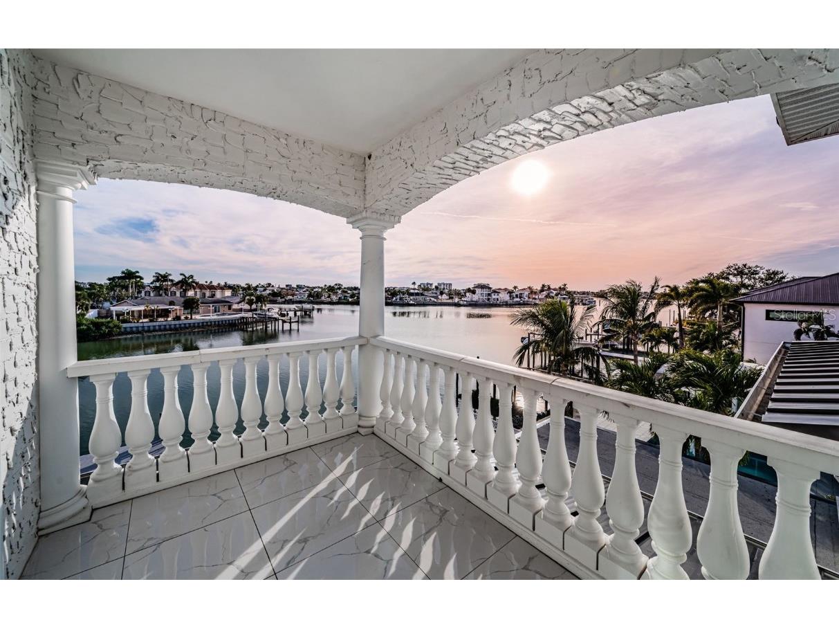 7942 3rd Avenue S Saint Petersburg FL 33707 - BOCA CIEGA BAY TB8445534 image37