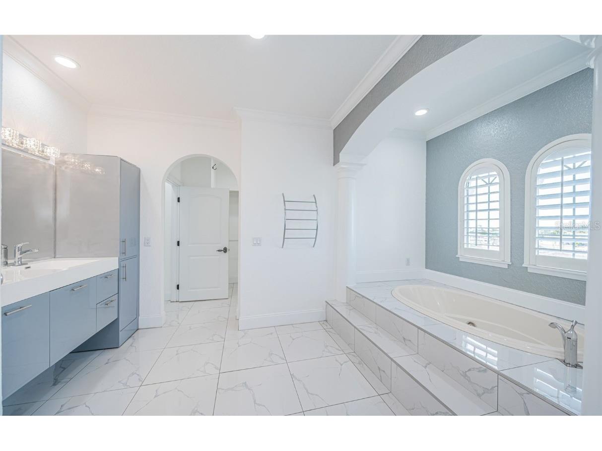 7942 3rd Avenue S Saint Petersburg FL 33707 - BOCA CIEGA BAY TB8445534 image47