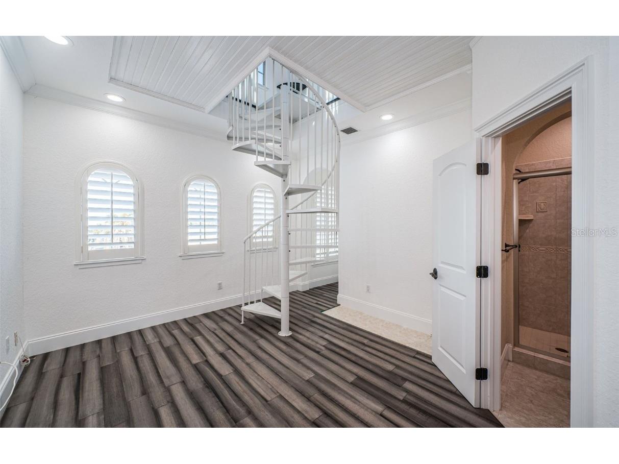 7942 3rd Avenue S Saint Petersburg FL 33707 - BOCA CIEGA BAY TB8445534 image54