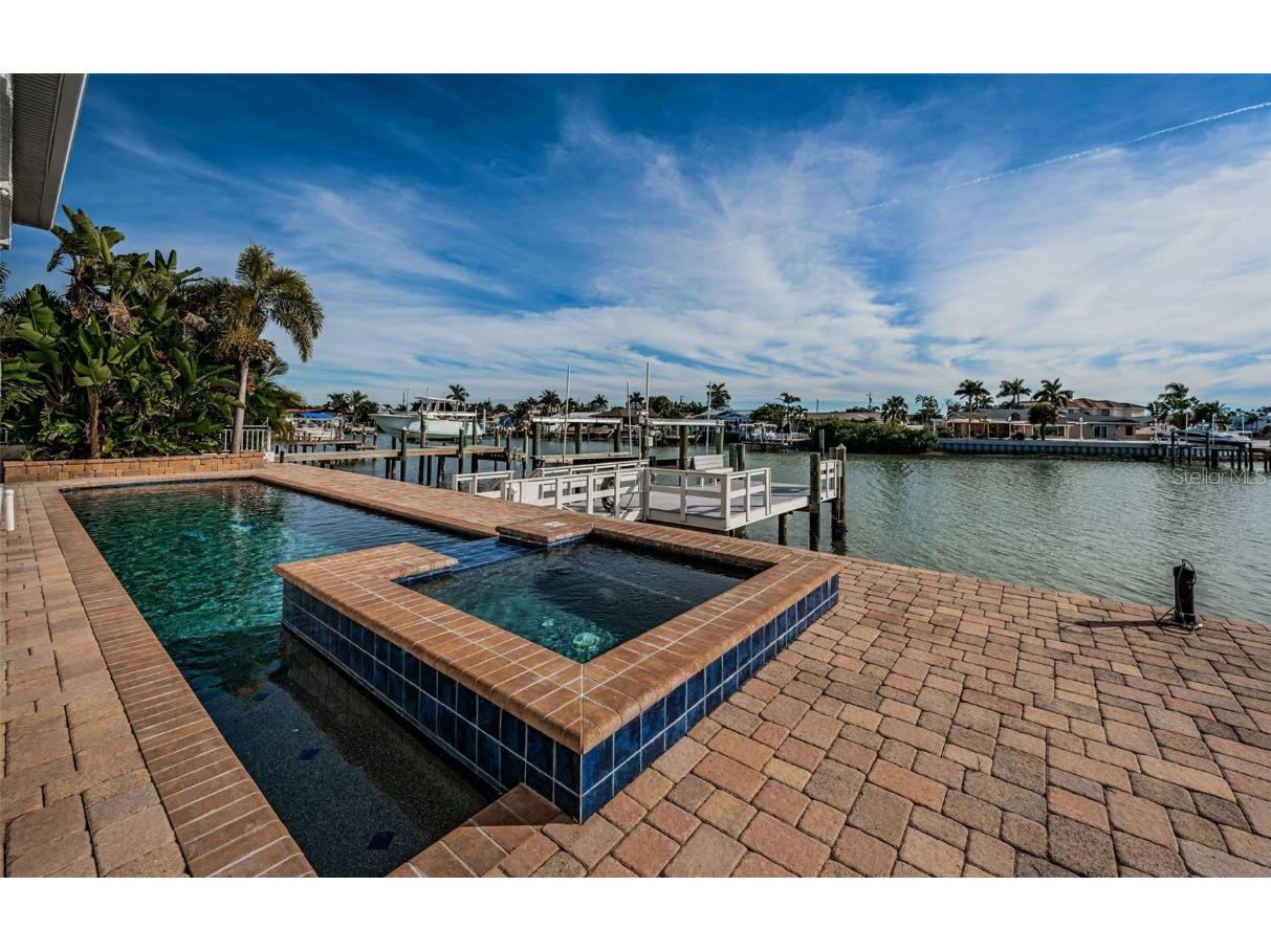 7942 3rd Avenue S Saint Petersburg FL 33707 - BOCA CIEGA BAY TB8445534 image67