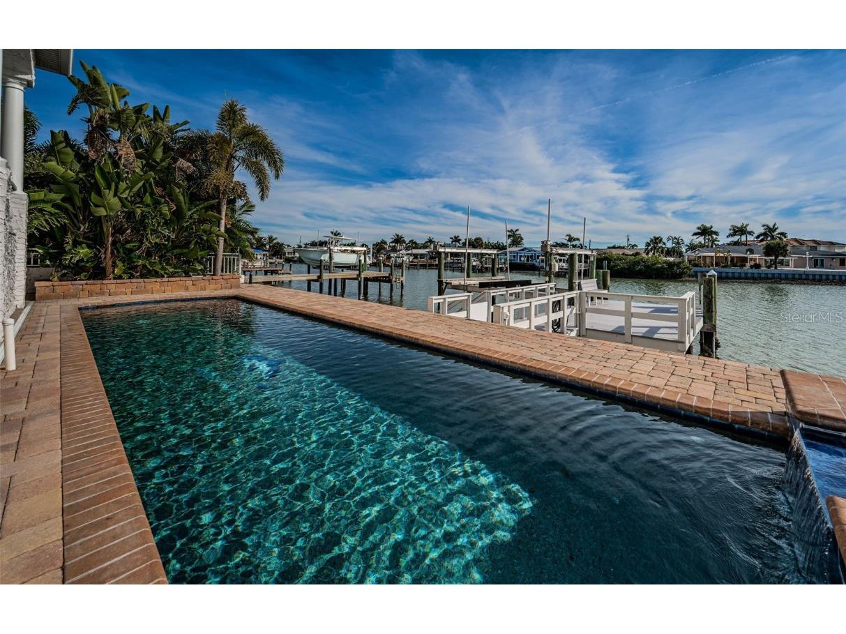 7942 3rd Avenue S Saint Petersburg FL 33707 - BOCA CIEGA BAY TB8445534 image68